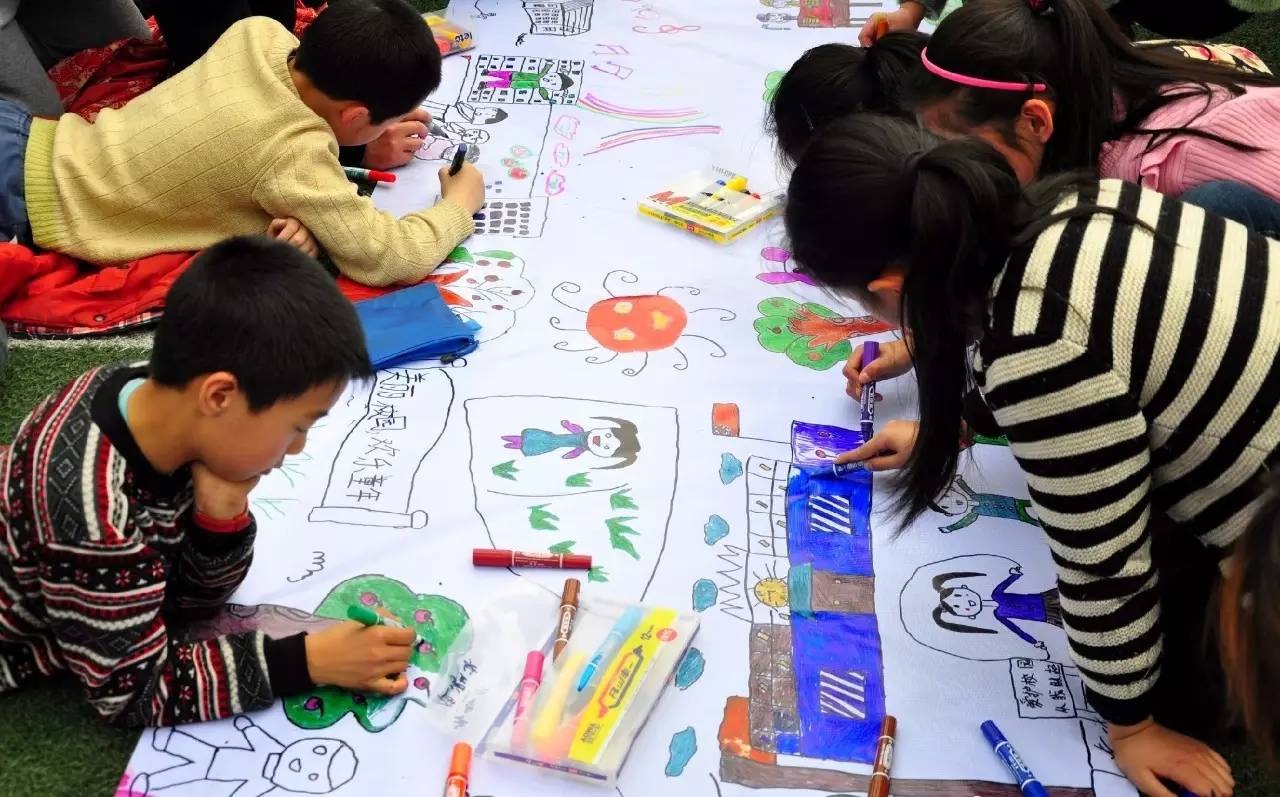 一周播报2017第10期你关心的本周热点都在这儿！凤凰湖免费WIFI、新社保卡、校庆留言……