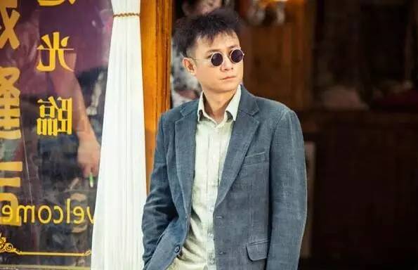 热剧《剃刀》是哈尔滨的牙医写的!|省医院的主治医师