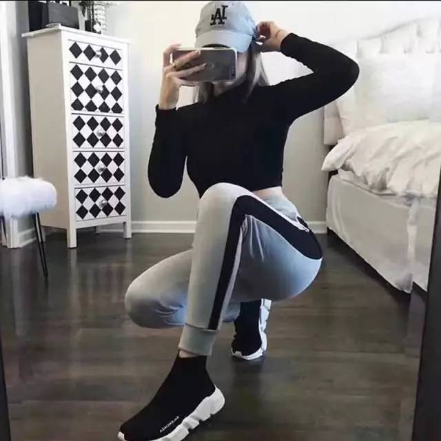 balenciaga真货对比,balenciaga烫钻牛仔真假