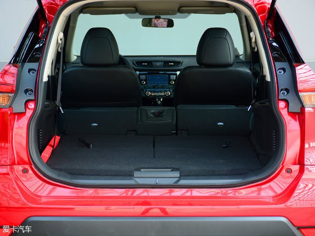 东风日产suv型新奇骏试驾,试驾东风日产新奇骏1.5t
