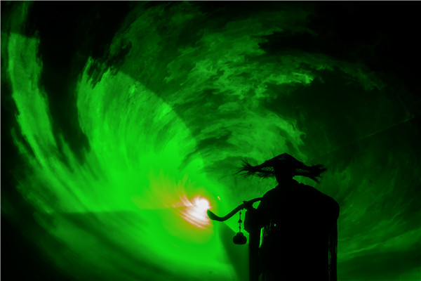 边城视频讲解,边城演出实景