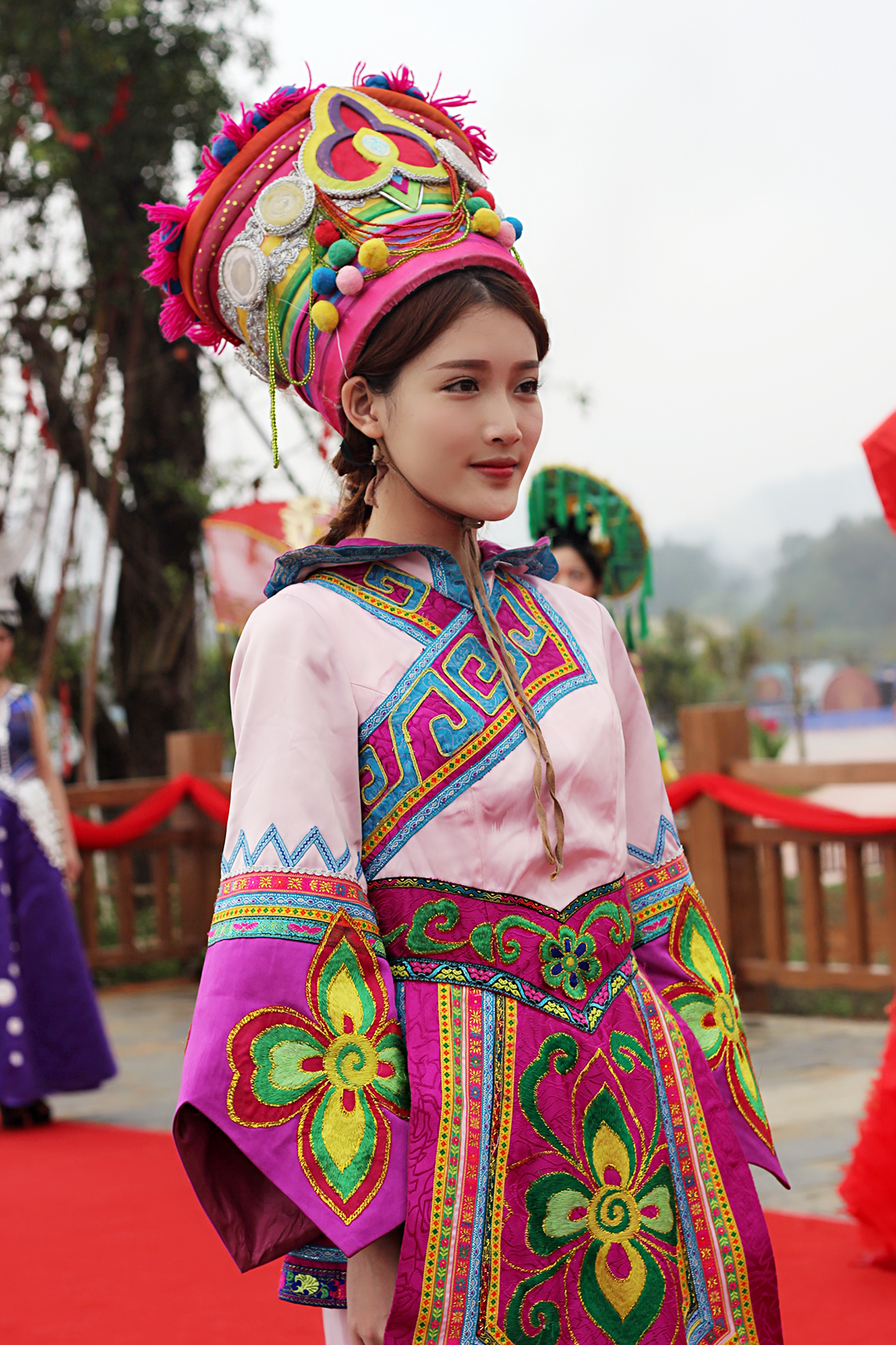 崇左市扶绥龙谷湾恐龙公园,扶绥龙谷湾三月三