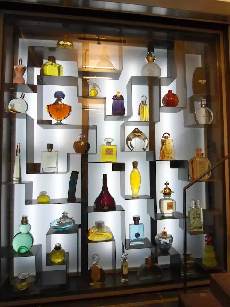 寻味格拉斯,老城下的香水之路!
