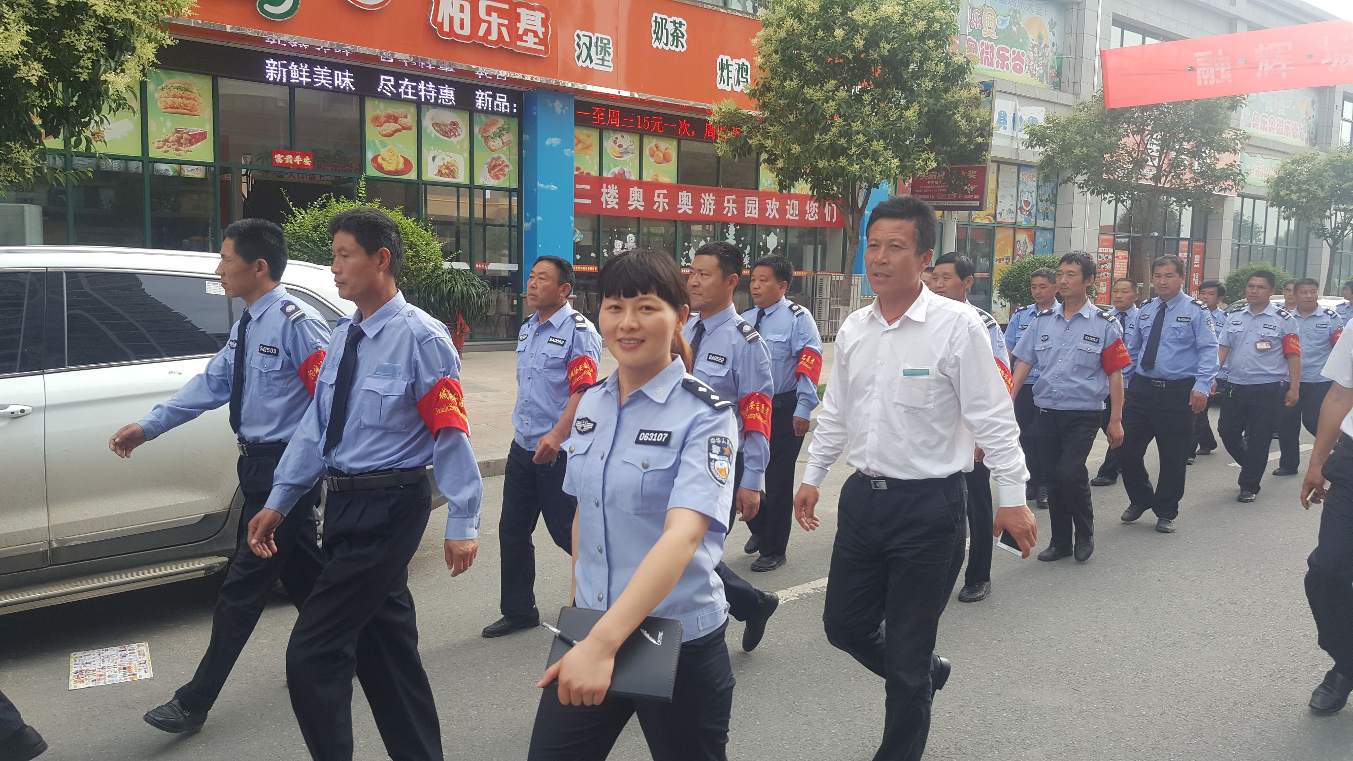 十佳优秀社区民警评选,十佳社区警察候选人