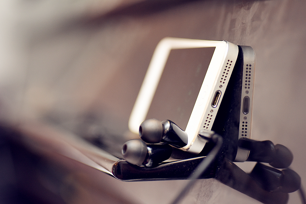 百元级蓝牙耳塞,百元级耳塞