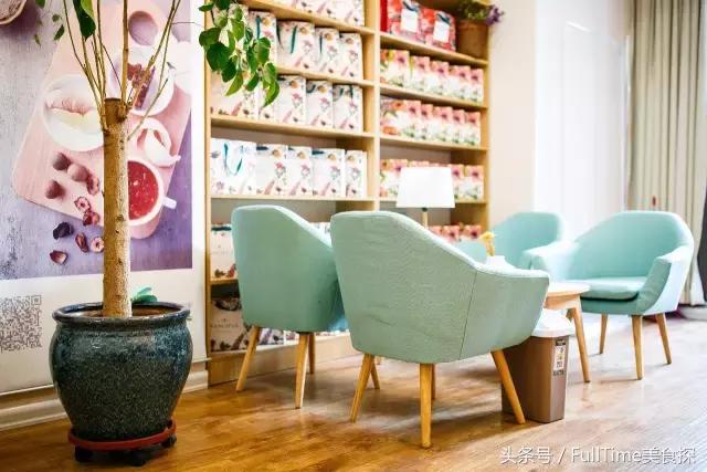 如果你还有梦，就请像她们一样！内含不限量免费吃！