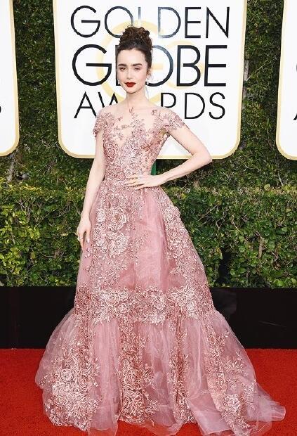 赵薇周迅章子怡红毯,赵薇章子怡百花奖同台不互动