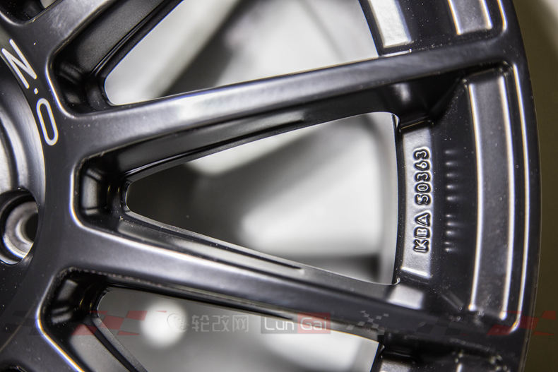 ozsuperturismolm轮毂评测,ozsuperturismogt轮毂