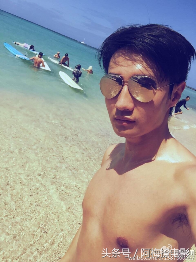 小鲜肉肌肉模特,白百何小鲜肉的照片