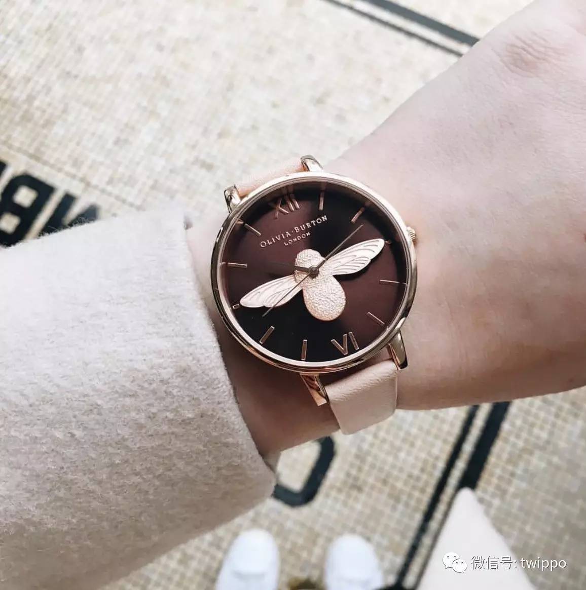 10万左右不撞表的手表,百元手表不撞表