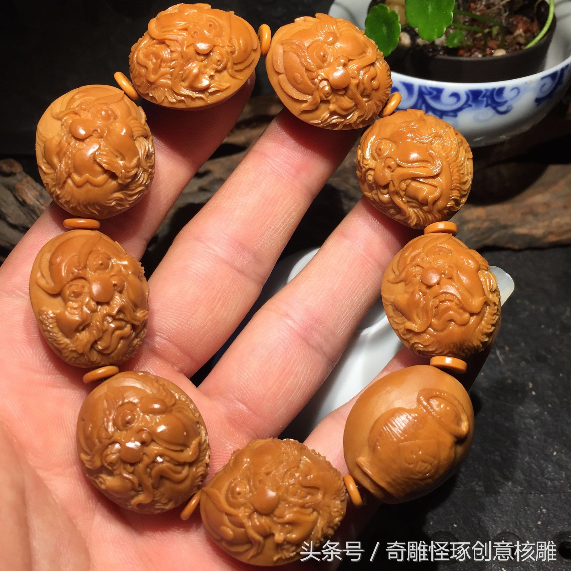 精工雕刻橄榄核雕是不是纯手工的,苏工橄榄核雕骷髅