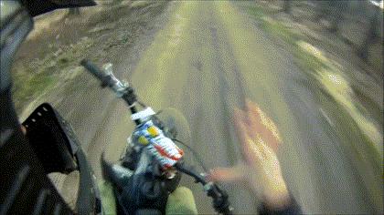 17岁女孩撞人身亡,妙龄少女被撞飞