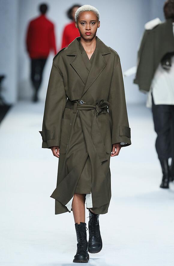 上海时装周简约风格,上海时装周穿搭夏天