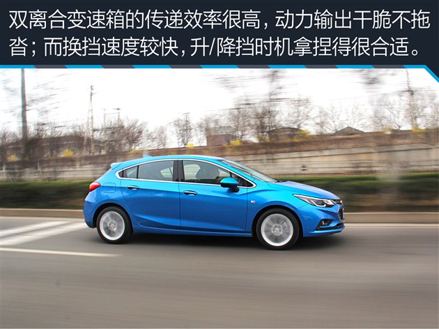 科鲁兹对比福克斯哪款好,两厢雪佛兰科鲁兹值得买吗