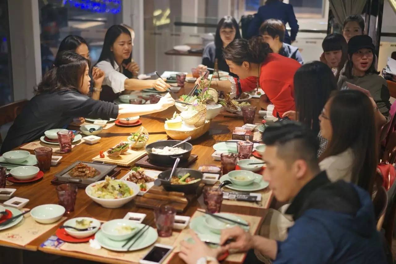 寰蜂鸡鍙ｈ厰榻愬瘜璺簵,寰蜂鸡鍙ｈ厰