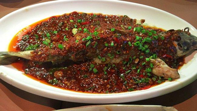 峨眉山吃住行,峨眉山吃住最佳攻略