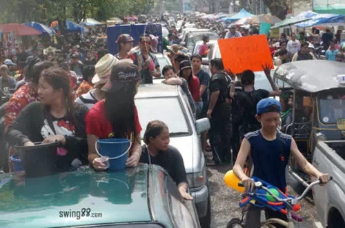 体验一下泰国泼水节,泰国泼水节游玩的最全攻略