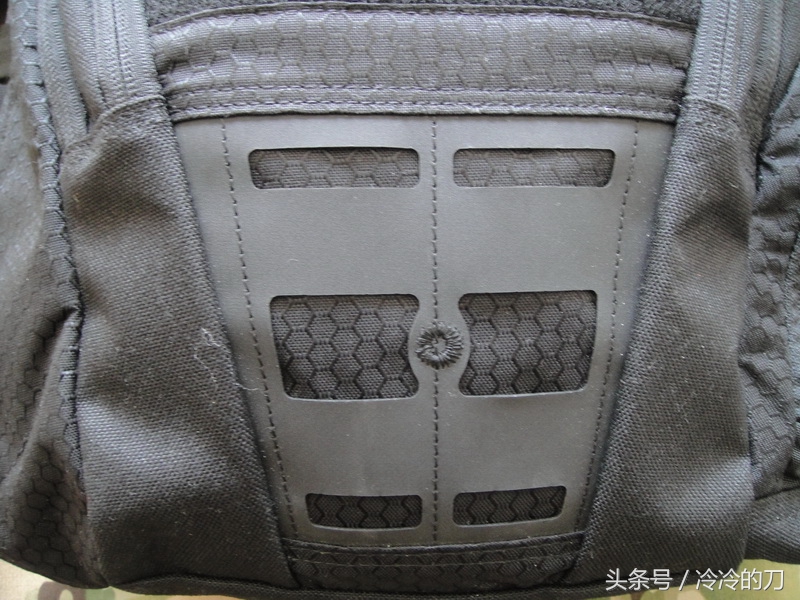 始于塘鹅超越塘鹅：MaxpeditionVELDSPAR