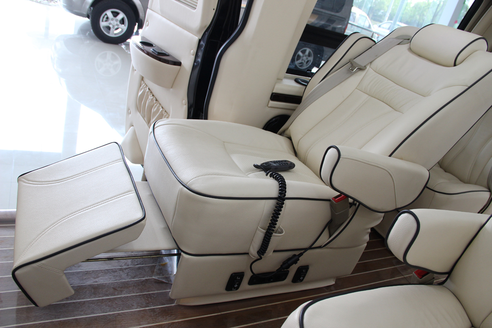 人民的名义车子片段,人民的名义考斯特片段