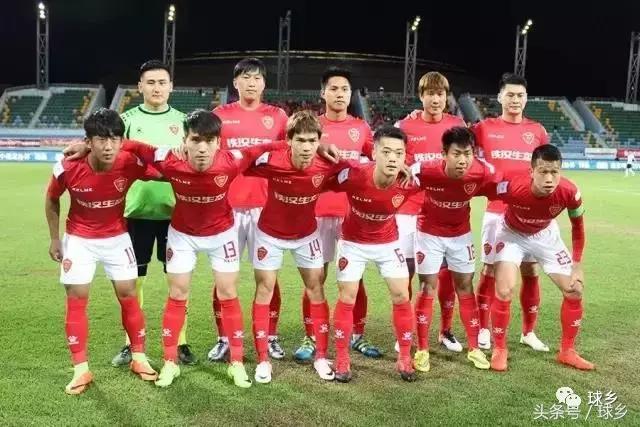 2018足协杯加油助威,足协杯决赛鲁能球迷赛前助威