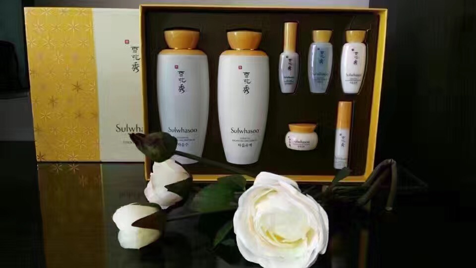 10大品牌水乳套装,水乳套装排行榜前十名秋天