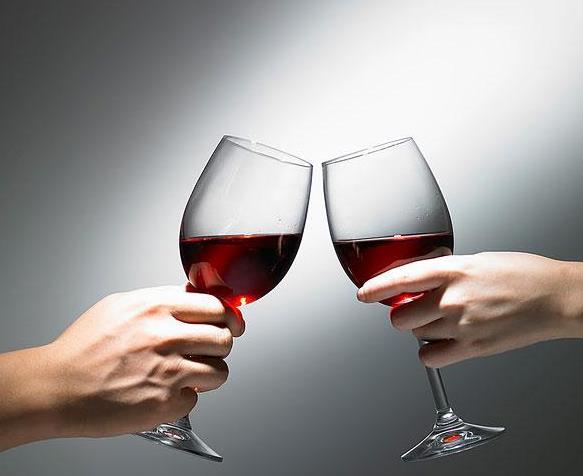 喝了这么多年白酒你真的喝对了吗,喝了这么多年红酒你真的会喝吗