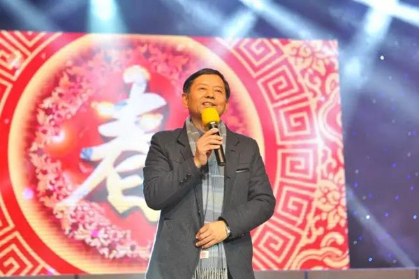 离别母校四十年对现任校长的感言,大学校长毕业典礼致辞经典语录