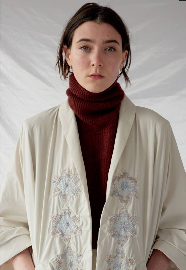 二姨谈时尚｜RenliSu：伦敦升起中国星，米色绿色蓝色