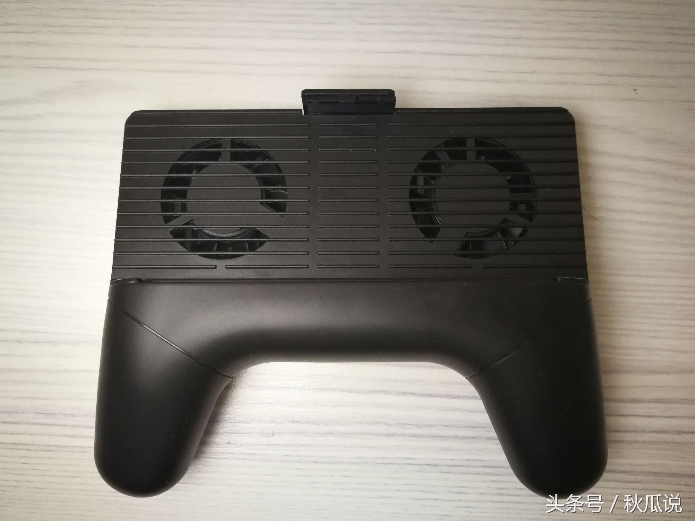 玩吃鸡用什么手柄散热器最好,游戏散热器王者荣耀