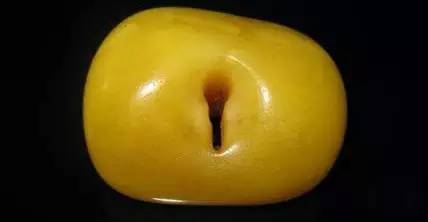 烤色蜜蜡和老蜜蜡的鉴别,老蜜蜡的鉴别方法和图片