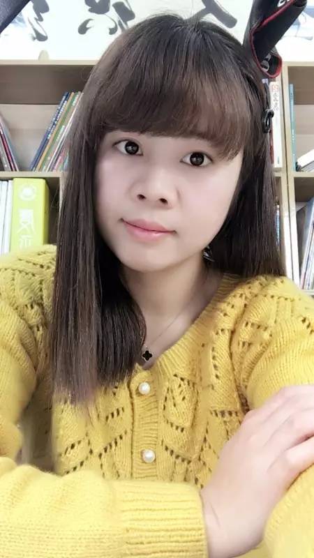 开衫针织毛衣时尚款,从上向下织的翻领平肩开衫毛衣