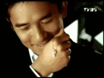 一千五买一瓶鲑鱼骨头？有钱也不是这么花的