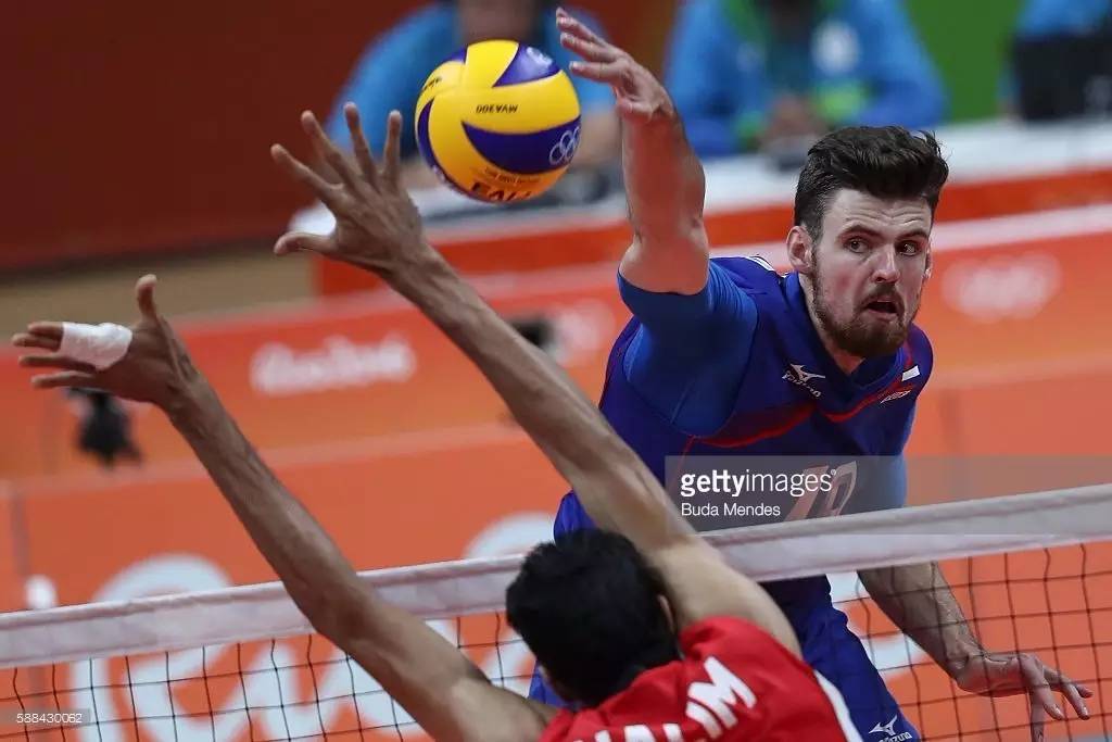 「图鉴」大叔控请进来，老男神AlexanderVolkov