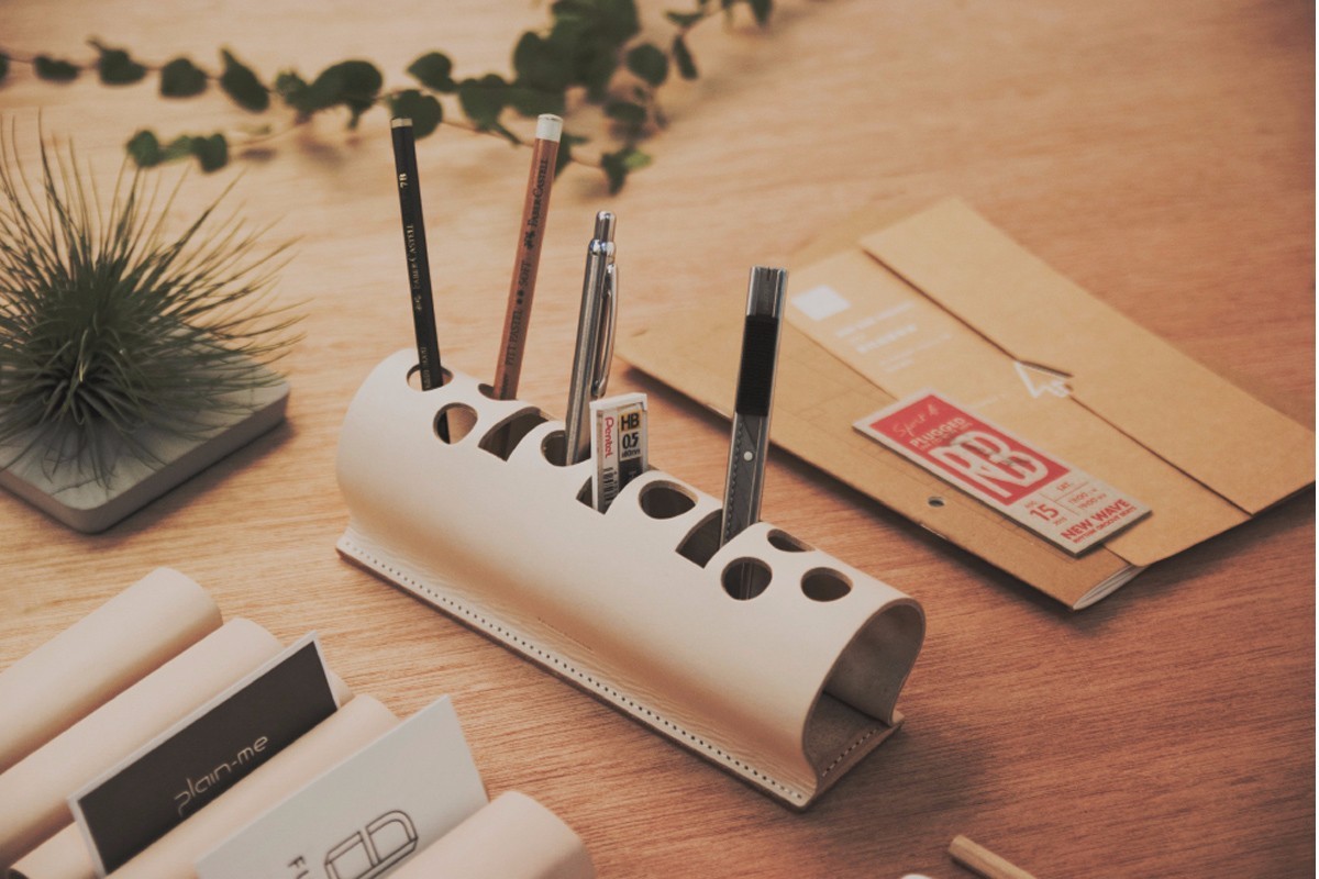 从打版到成名的华丽转身，HenderScheme除了皮革球鞋还有什么？