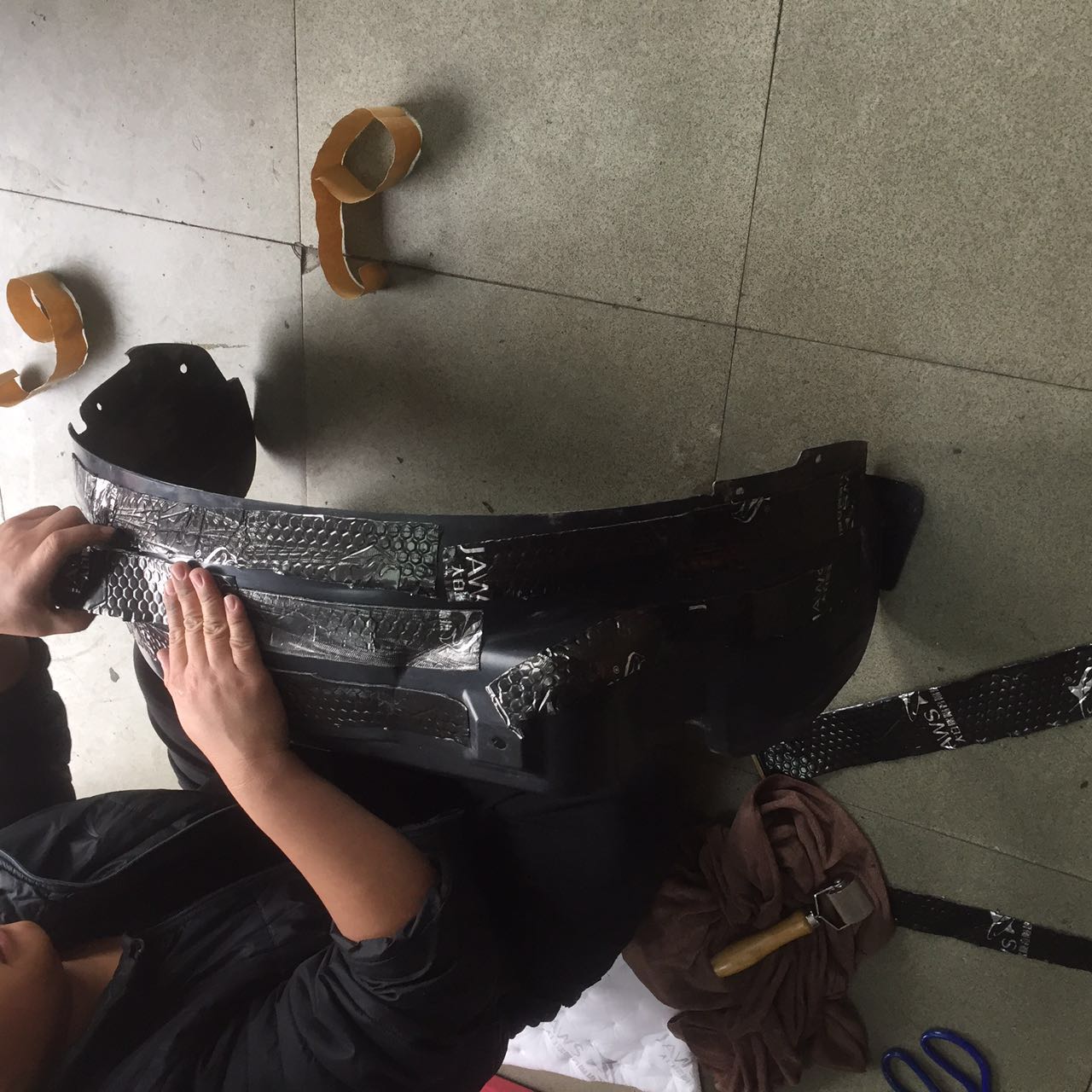 泰安地区五菱宏光s改装隔音,五菱宏光s改门隔音施工过程