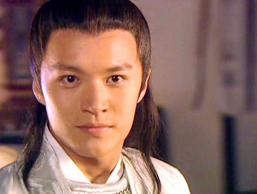 隋唐英雄传演员今昔对比谢君豪,隋唐英雄传和隋唐后传英雄排名