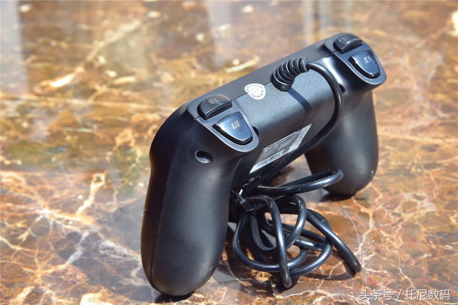 北通蝙蝠3e手柄打吃鸡体验,北通蝙蝠3s蓝牙手柄