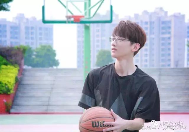 超强少年感！吴磊刘昊然白敬亭丁程鑫全都少年感爆棚！