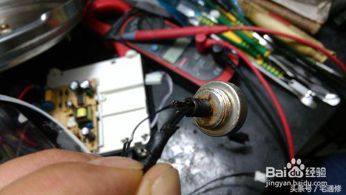 电压力锅不工作了出现e0,电压力锅通电一会显示e4