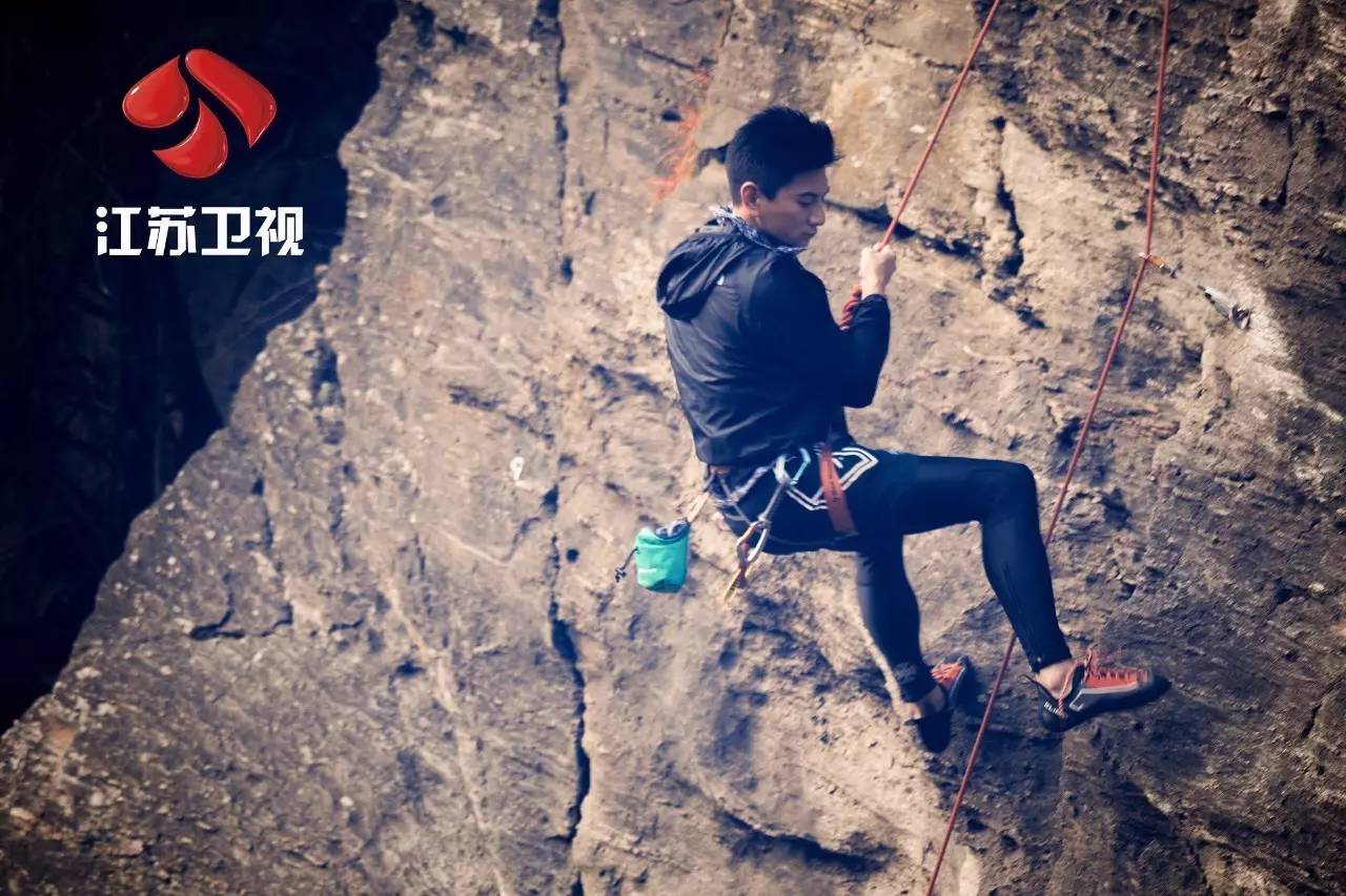 繁星四月吴奇隆版电视剧,繁星四月电视剧谁演的