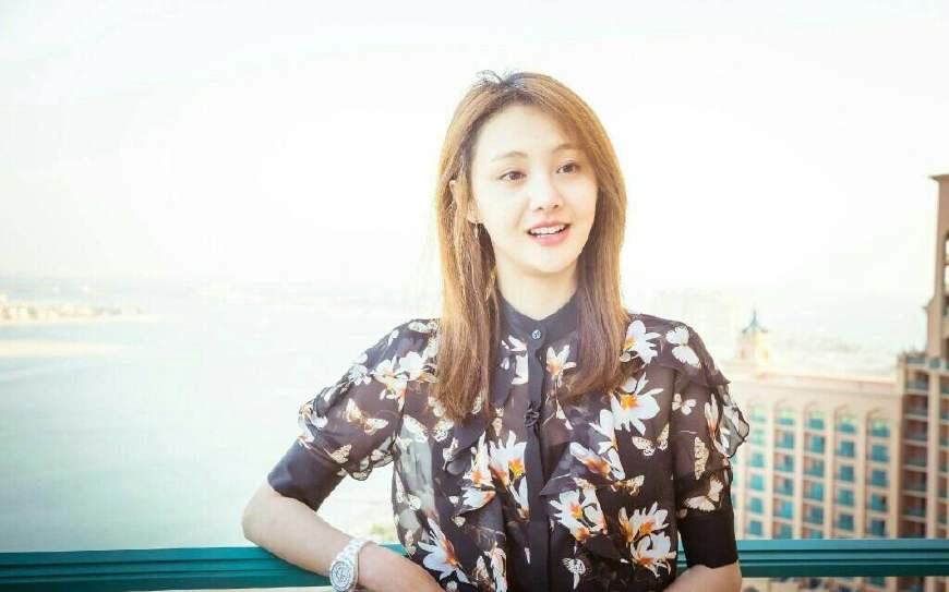 郑爽研发的APP“雪糕群”上线!在群里再次放飞自我,公开秘密