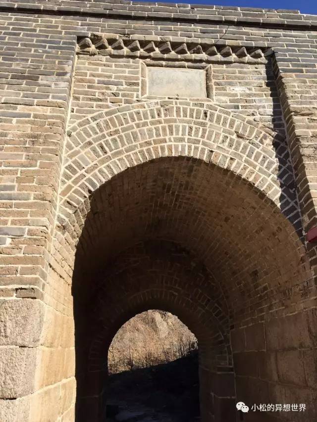 鹞子峪野长城危险吗,夜宿长城