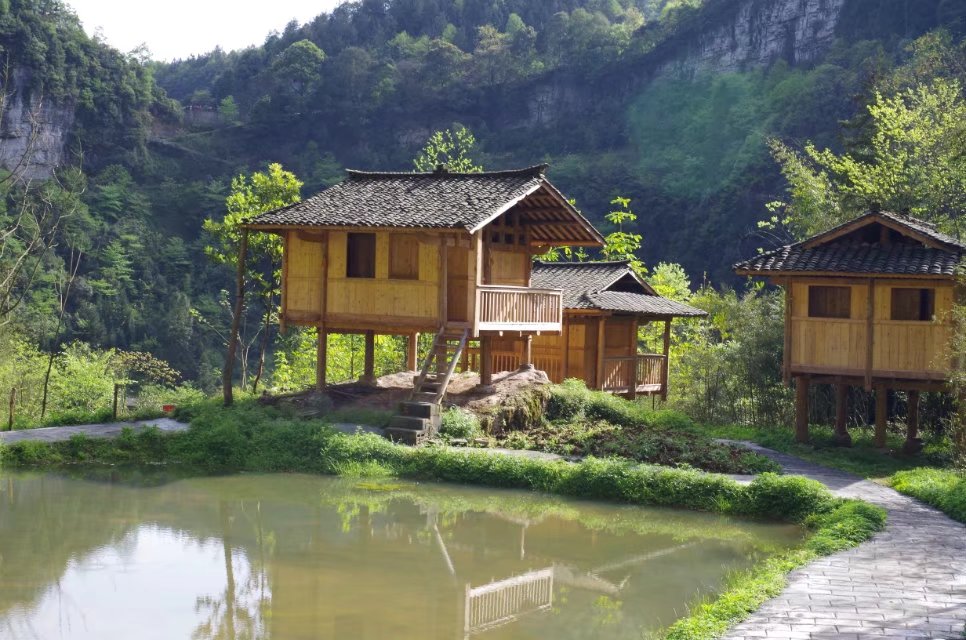 跟着爸爸去露营古镇,跟着爸爸去体验生活