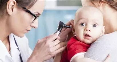 管住手！宝宝洗澡有些地方不能碰，不能洗！