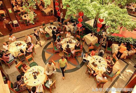 一只胖茶壶的回忆录：我是怎样从3P玩到NP的呢？