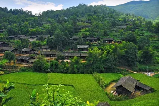 中国最美十大民族风情村寨,中国少数民族特色村寨旅游
