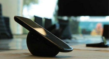 如何不用充电器就能给手机充电,苹果手机怎么不用充电器充电