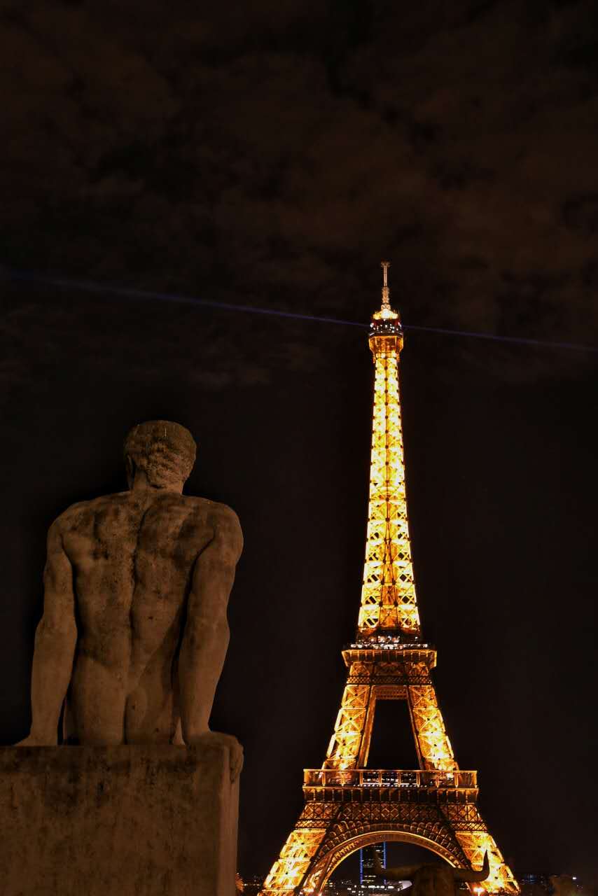 七十迈旅行的视频,七十迈海外自驾