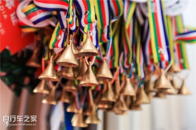 2017年第五届环巴松措骑行开始,第五届环巴松措骑行