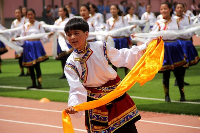 狂欢嘉年华表演,济南市中区小学春季运动会